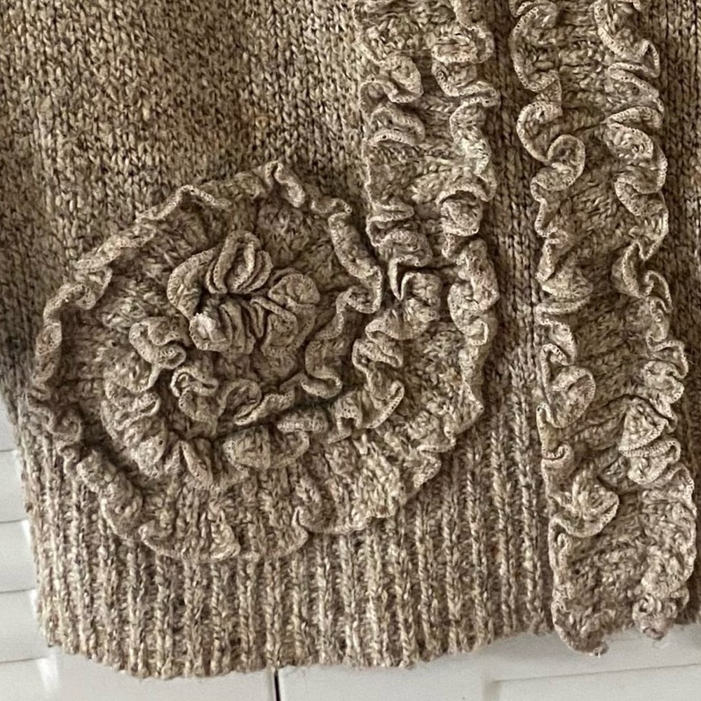 FEVER Sweater, Thick, Knit, Chunky, Ruffles, Flower, Neutral, Sz S, coastal - Picture 7 of 14